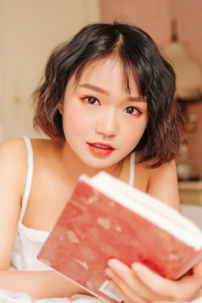 神秘世界历险记